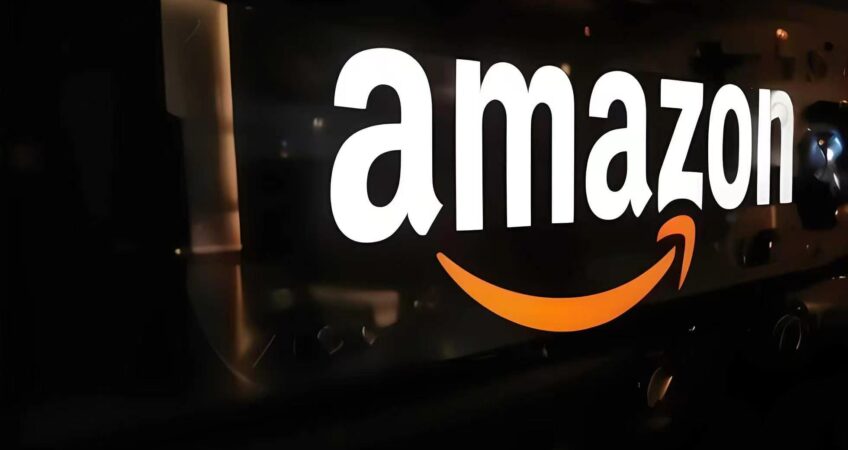 Illuminated Amazon logo, FBA transshipment overseas warehouse fast restock service for peak selling season