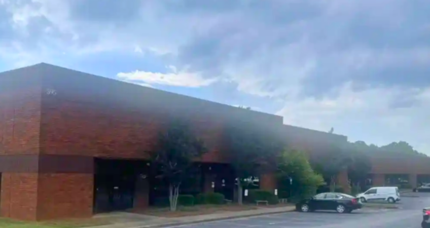 Exterior photo of our United States overseas warehouse facility